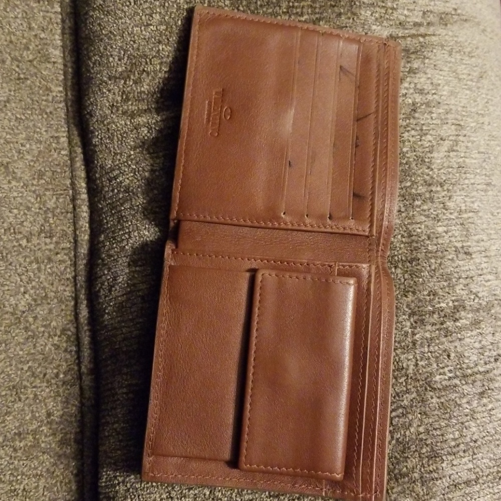 Valentino wallet